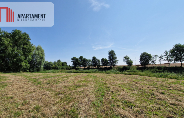 Działka z budynkiem w dobrej lokaliazcji!