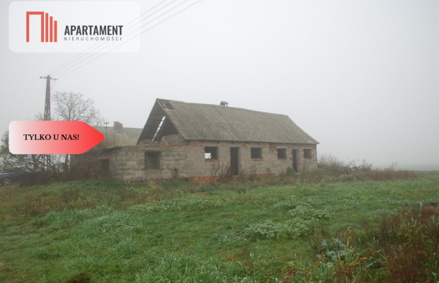 Działka budowlana z zabudowaniami Pigża.