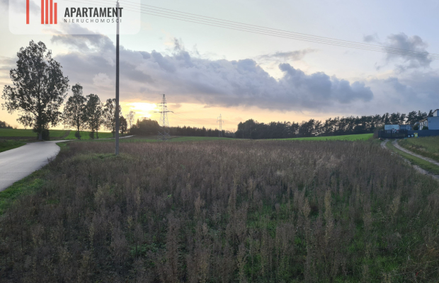 OKAZJA! Działki w cichej i spokojnej okolicy!!