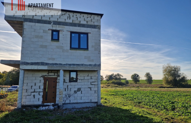 Działka z budynkiem gospodarczo-mieszkalnym