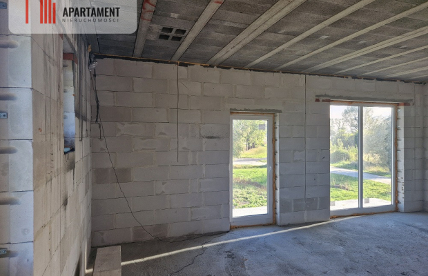 Działka z budynkiem gospodarczo-mieszkalnym