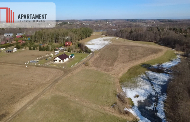 Działka na Kaszubach z widokiem na jezioro