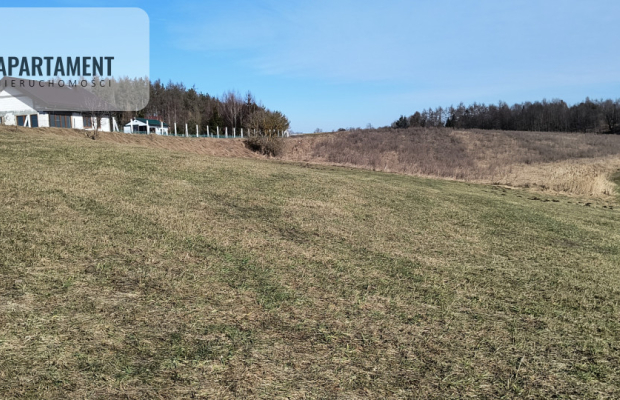 Działka na Kaszubach z widokiem na jezioro