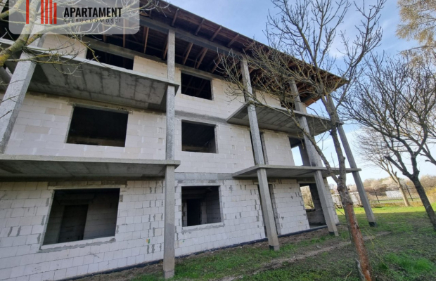 Działka + blok w stanie surowym, SUPER Inwestycja