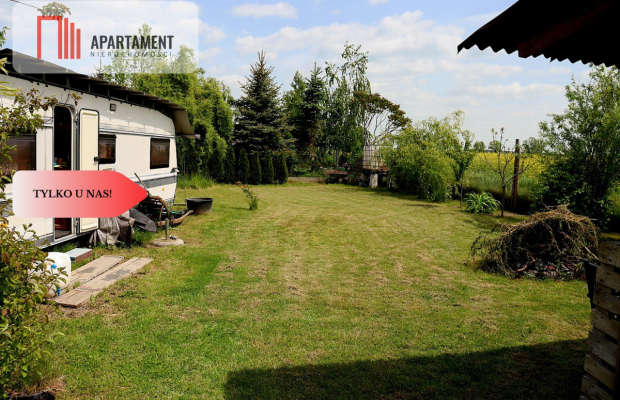 Działka budowlana z prądem, wodą i ogrodzeniem 15a