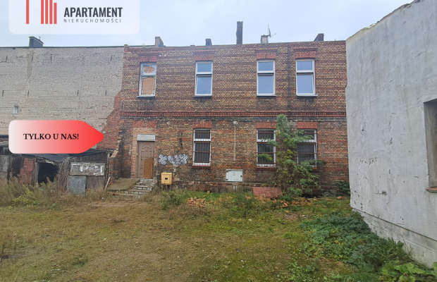 *Przy nakielskim rynku