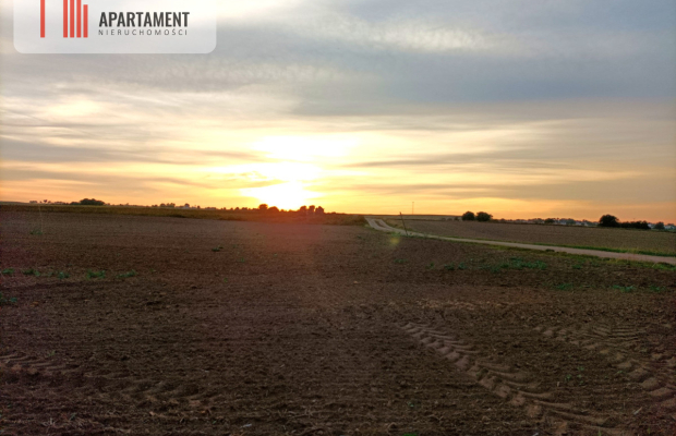 Działka w spokojnej okolicy