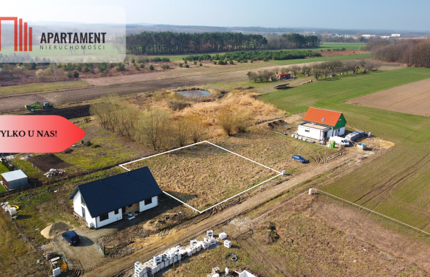 Działka k. Trzebnicy z gotowymi mediami! 902 m2!