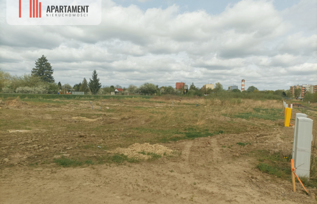 Działki INWESTYCYJNE POD ZABUDOWĘ SZEREGOWĄ