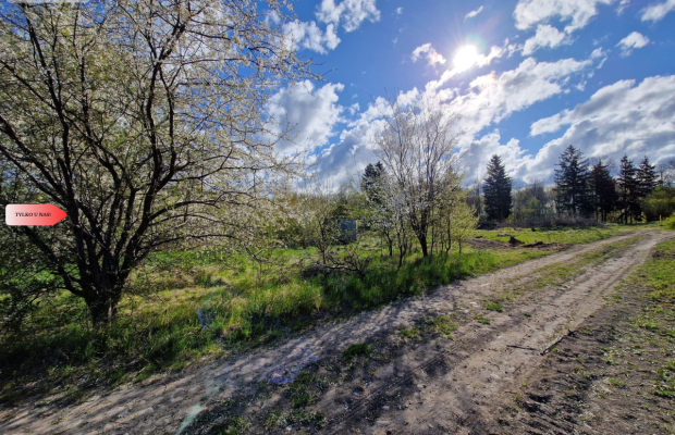 Działka w Zajezierzu 300 m od jeziora.