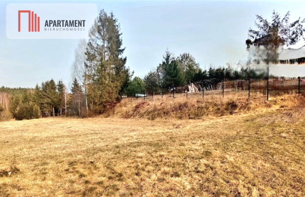 Działka nad jeziorem!