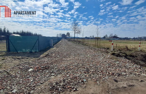 Działka budowlana 1317 m² w Międzylesiu – Media!!