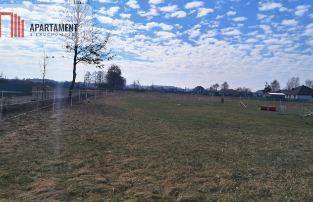 Działka budowlana 1317 m² w Międzylesiu – Media!!