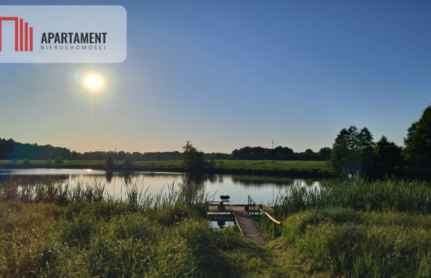 Działki wraz ze stawem