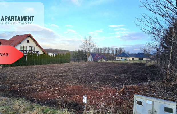 Straszyn – uzbrojona działka w spokojnej okolicy