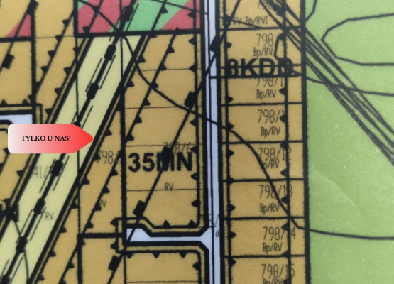 Działka pod lasem w spokojnej okolicy