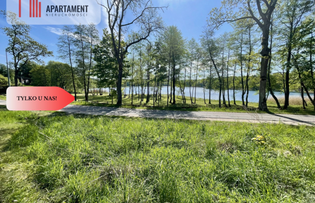 Działka z widokiem na jezioro