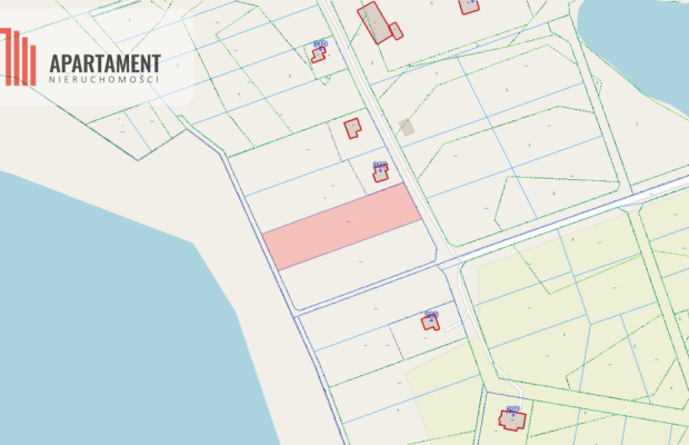 Działka rekreacyjna nad jeziorem