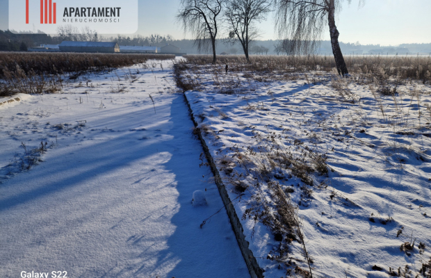 Zespół kilkunastu działek budowlanych