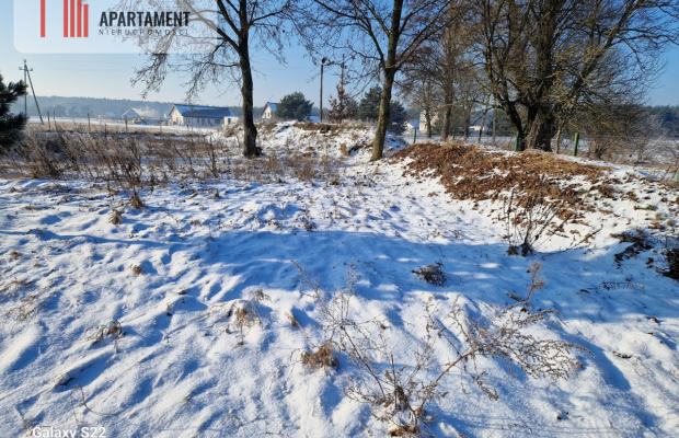 Zespół kilkunastu działek budowlanych