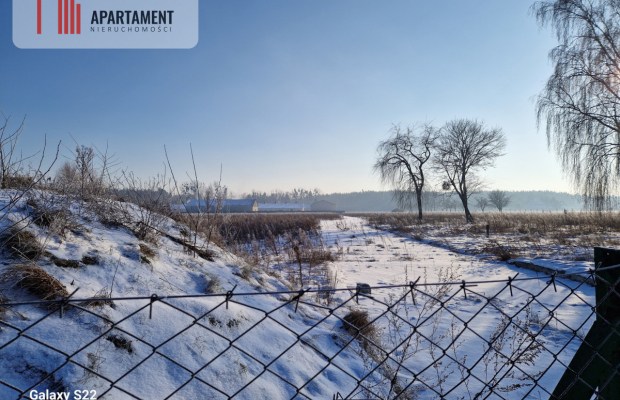 Zespół kilkunastu działek budowlanych