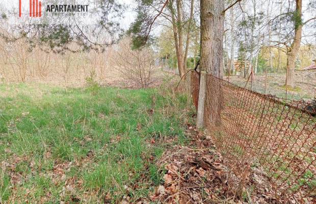 Malownicza działka wsród drzew!!!