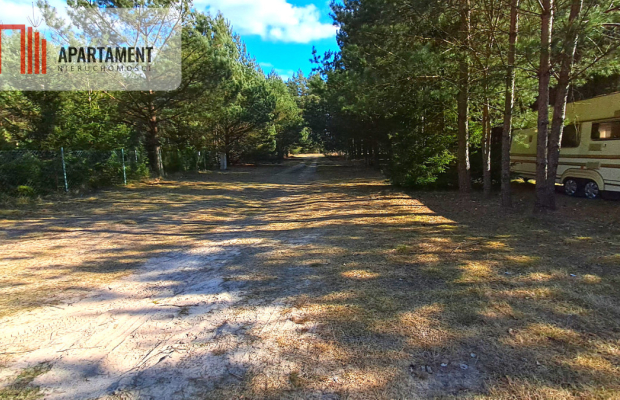 Duża działka budowlana blisko jeziora!!!