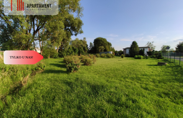 TYLKO U NAS ! Duża działka w dobrej okolicy.