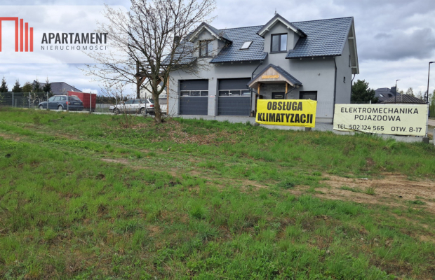 Działka budowlano-usługowa SKARSZEWY