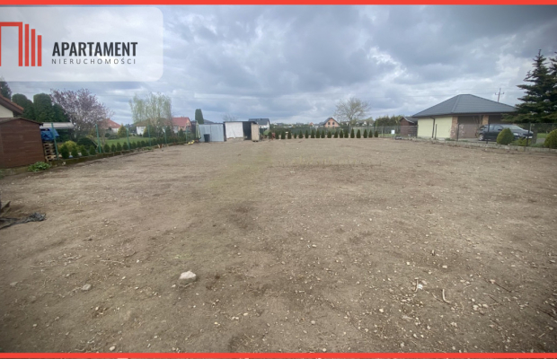 Działka, ogrodzona - możliwy płaski dach