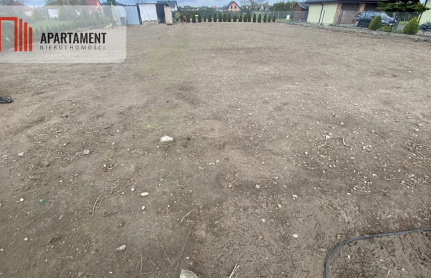 Działka, ogrodzona - możliwy płaski dach