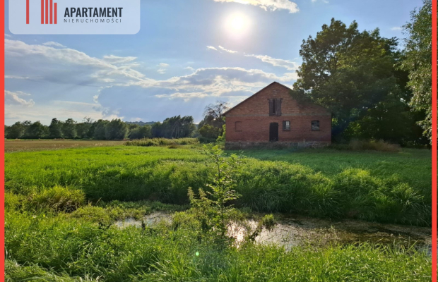 Nietuzinkowa działka pod inwestycję.