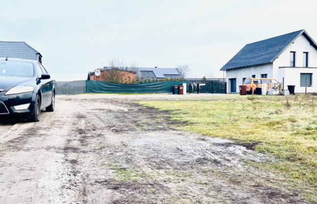 Działka 1139 m² lub 2677 m²–Przyłęki–pod budowę