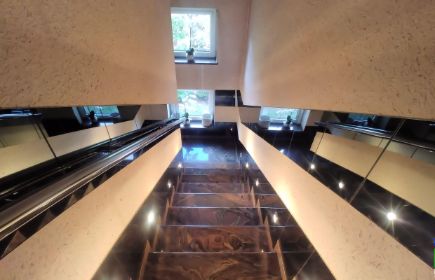 Górna - dom 242 m2 z zakładem produkcyjnym 260 m2