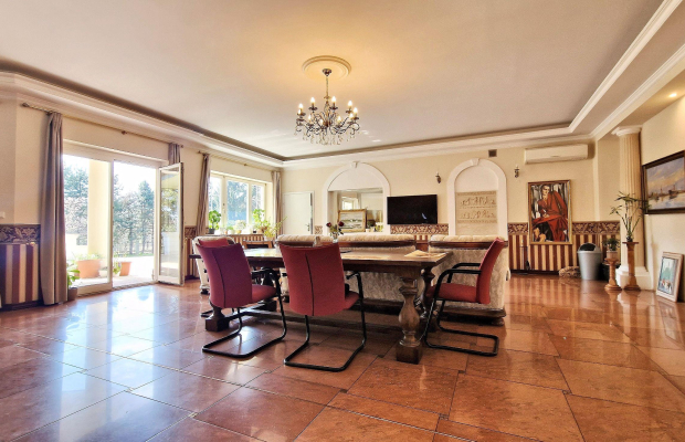 Bałuty - dom (560 m2) na działce 3313 m2