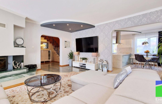 Wiączyń Dolny - dom 468 m2 na działce 4800 m2