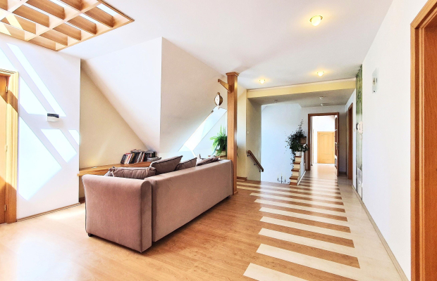 Ksawerów - dom do wynajęcia, garaż na 2 auta