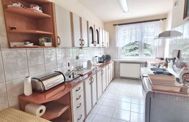 Górna - dom z warsztatem samochodowym