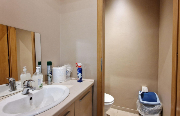 Widzew - budynek biurowy z pow. prod. - magazynową