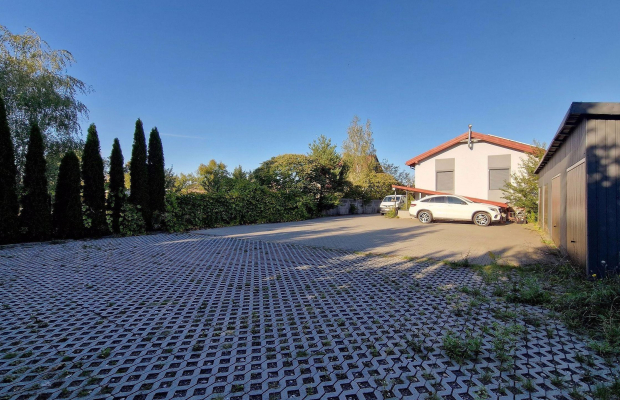 Widzew - budynek biurowy z pow. prod. - magazynową