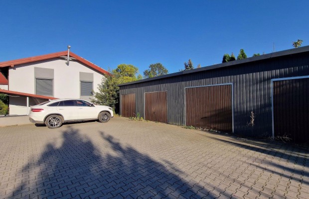 Widzew - budynek biurowy z pow. prod. - magazynową