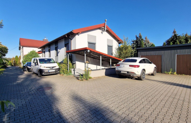 Widzew - budynek biurowy z pow. prod. - magazynową