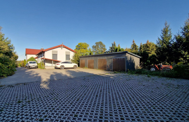 Widzew - budynek biurowy z pow. prod. - magazynową