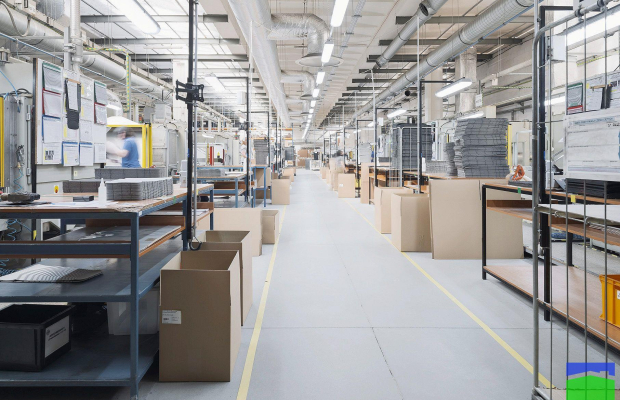 Teofilów - hala 5640 m2 z biurami 470 m2, parter