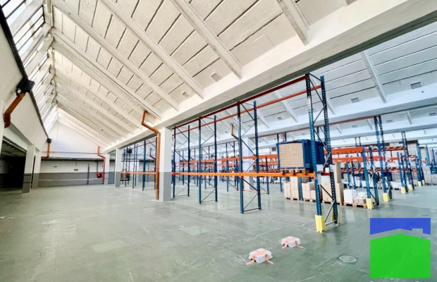 Górna - hala na parterze 3080 m2 ul. Senatorska