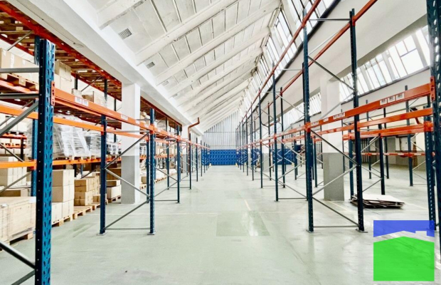 Górna - hala na parterze 3080 m2 ul. Senatorska