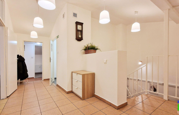 Nowosolna - lokal biurowo-usługowy 100 m2