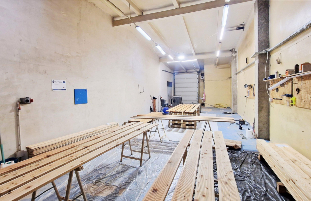 Widzew - do wynajęcia hala 214 m2 al. Piłsudskiego