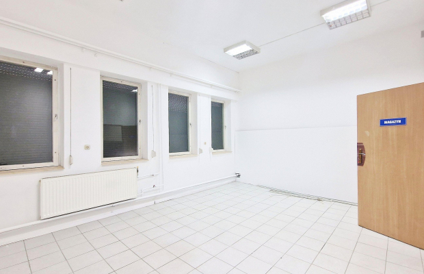 Widzew - do wynajęcia hala 214 m2 al. Piłsudskiego