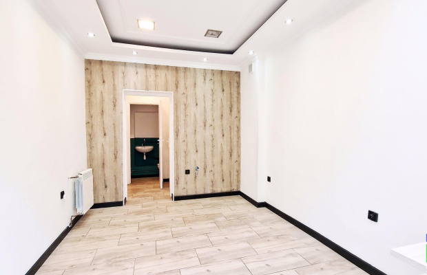 Górna / Dąbrowa - lokal na parterze 20m2